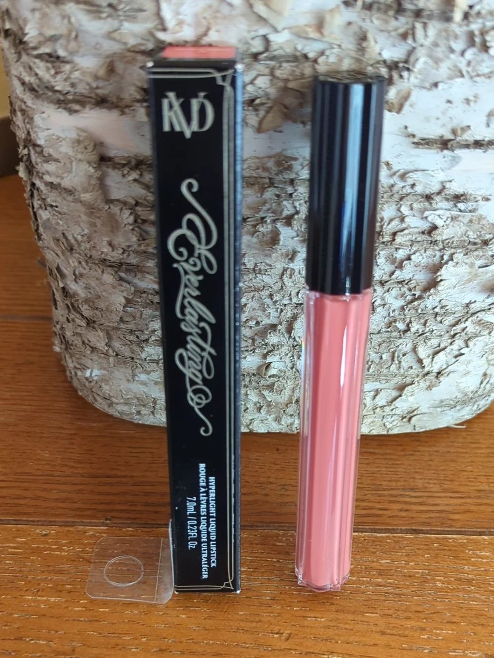 Everlasting Hyperlight Liquid Lipstick in Dragon Bones 7.0 ml / .23 Fl. Oz.